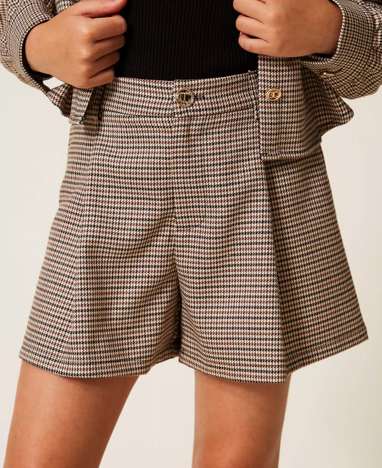 Short Twinset